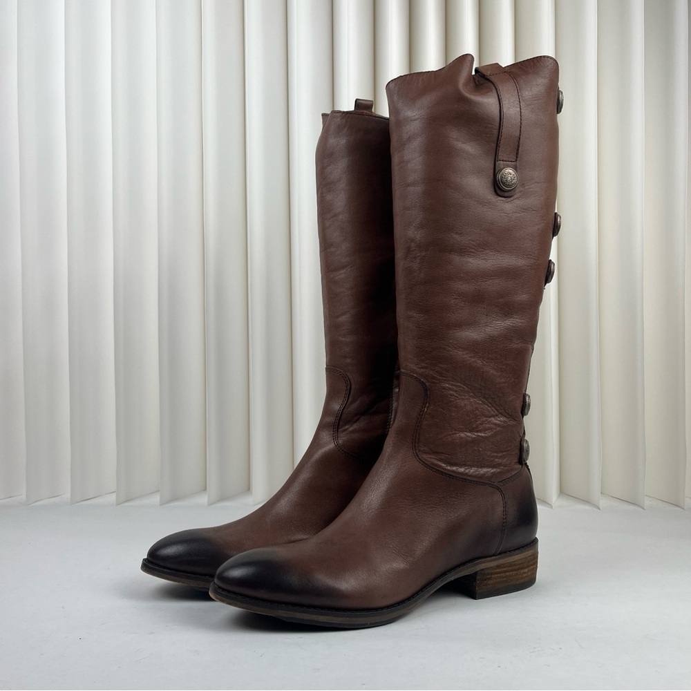 Arturo Chiang Enchant Whiskey/Tie Dye Flat Boot